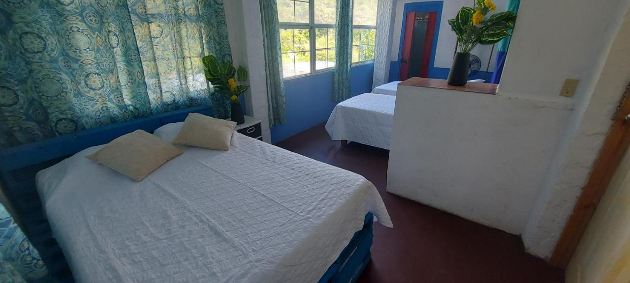Hostal Don Quijote Llano Grande Ngoại thất bức ảnh